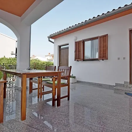 Ljiljana Apartment Fažana